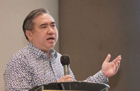 Protes Eks PM-Koruptor Jadi Tahanan Rumah, Menteri Malaysia Mundur